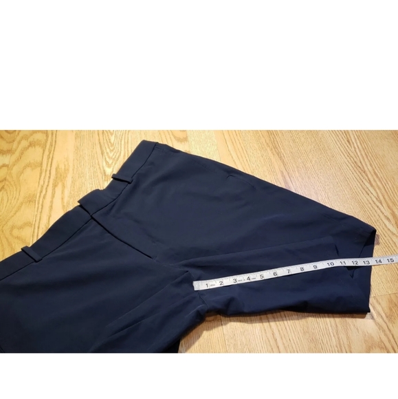 Nike Men's Golf Shorts Size: 36 Pockets Standard Fit - Picture 4 of 11